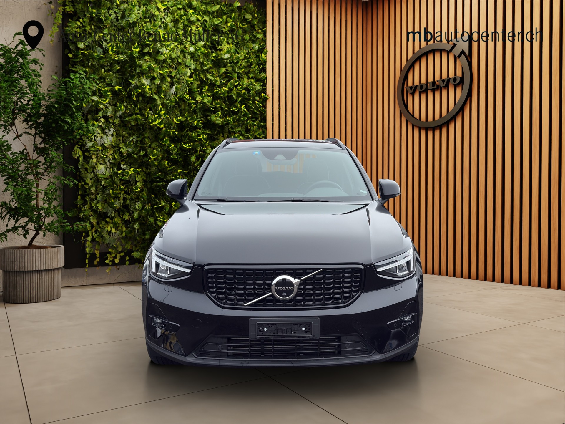 VOLVO XC40 1.5 T4 PiH Plus Dark - 8