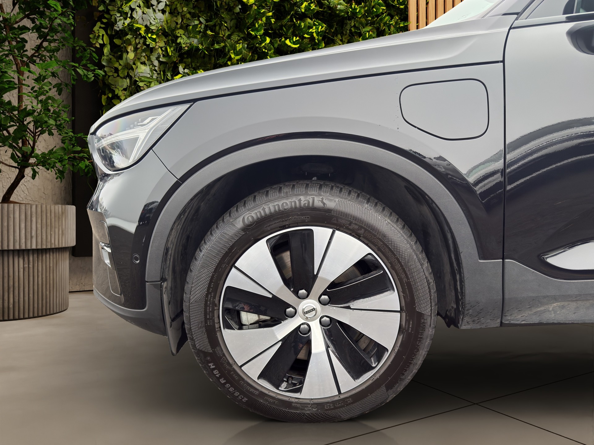 VOLVO XC40 1.5 T4 PiH Plus Dark - 9