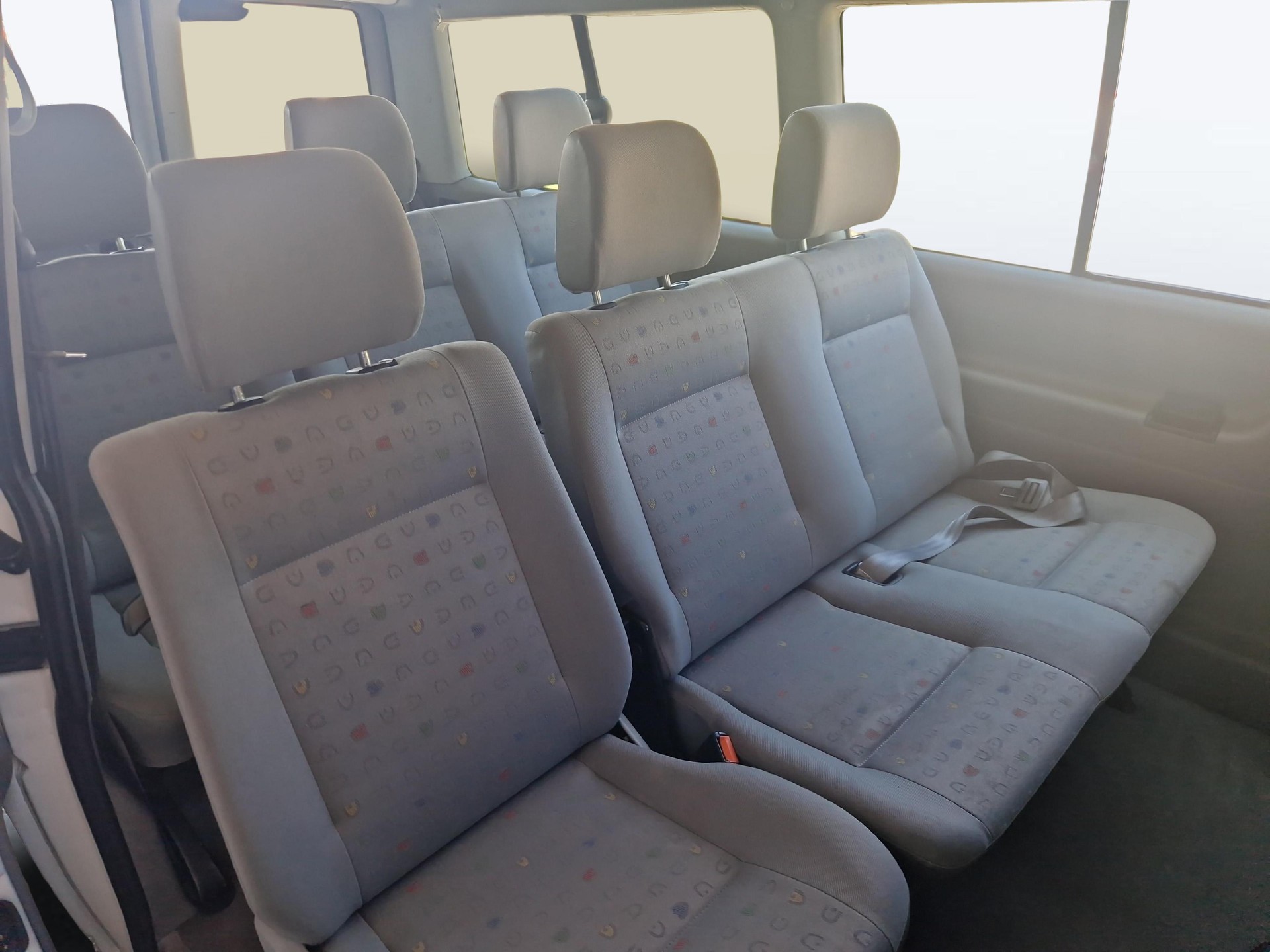 VW T4 Caravelle 2920 Swiss 2.5 TDI syncro - 11