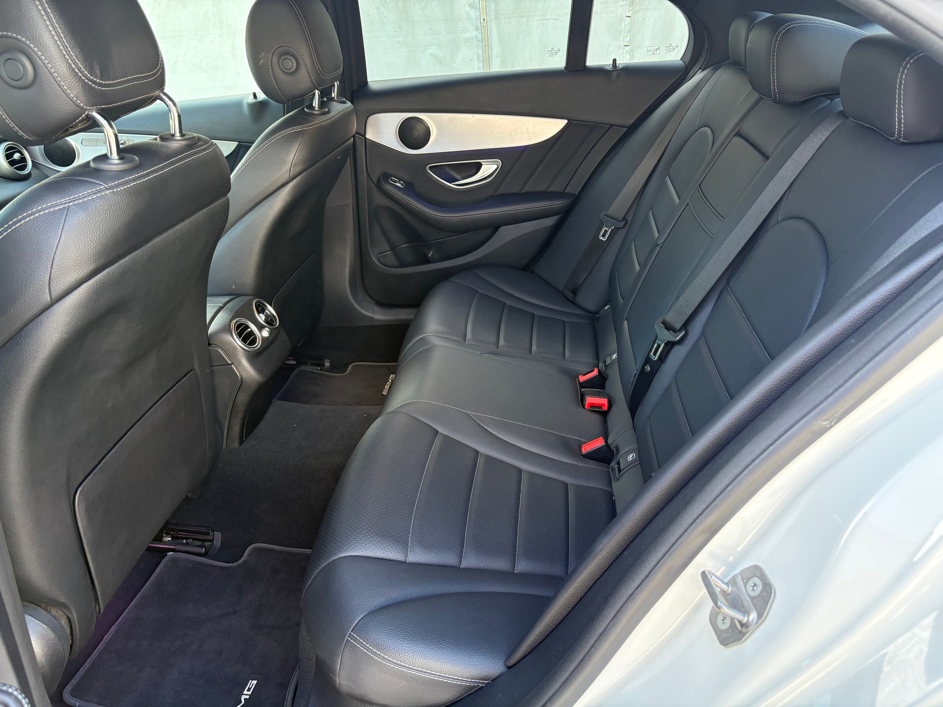 MERCEDES-BENZ C 200 Swiss Star AMG Line 4Matic 9G-Tronic - 22