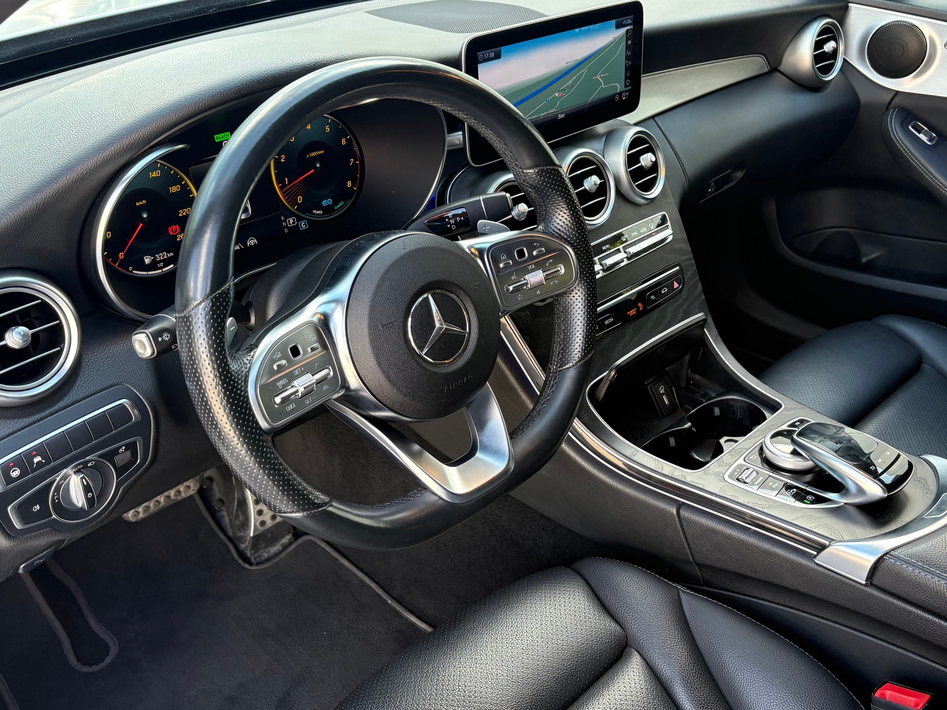 MERCEDES-BENZ C 200 Swiss Star AMG Line 4Matic 9G-Tronic - 12