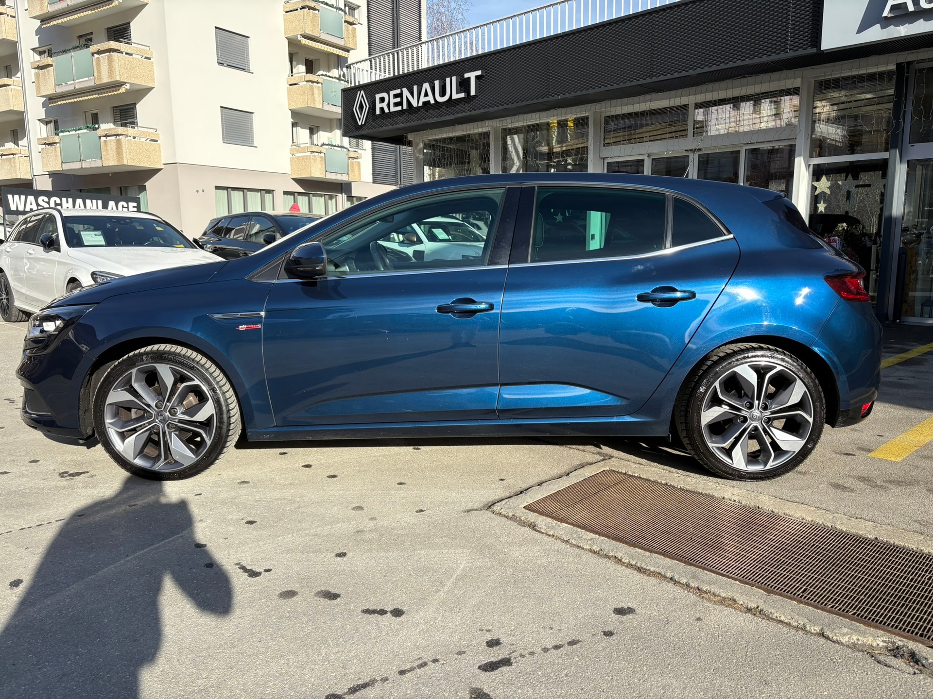 RENAULT Mégane 1.2 16V T Bose - 6