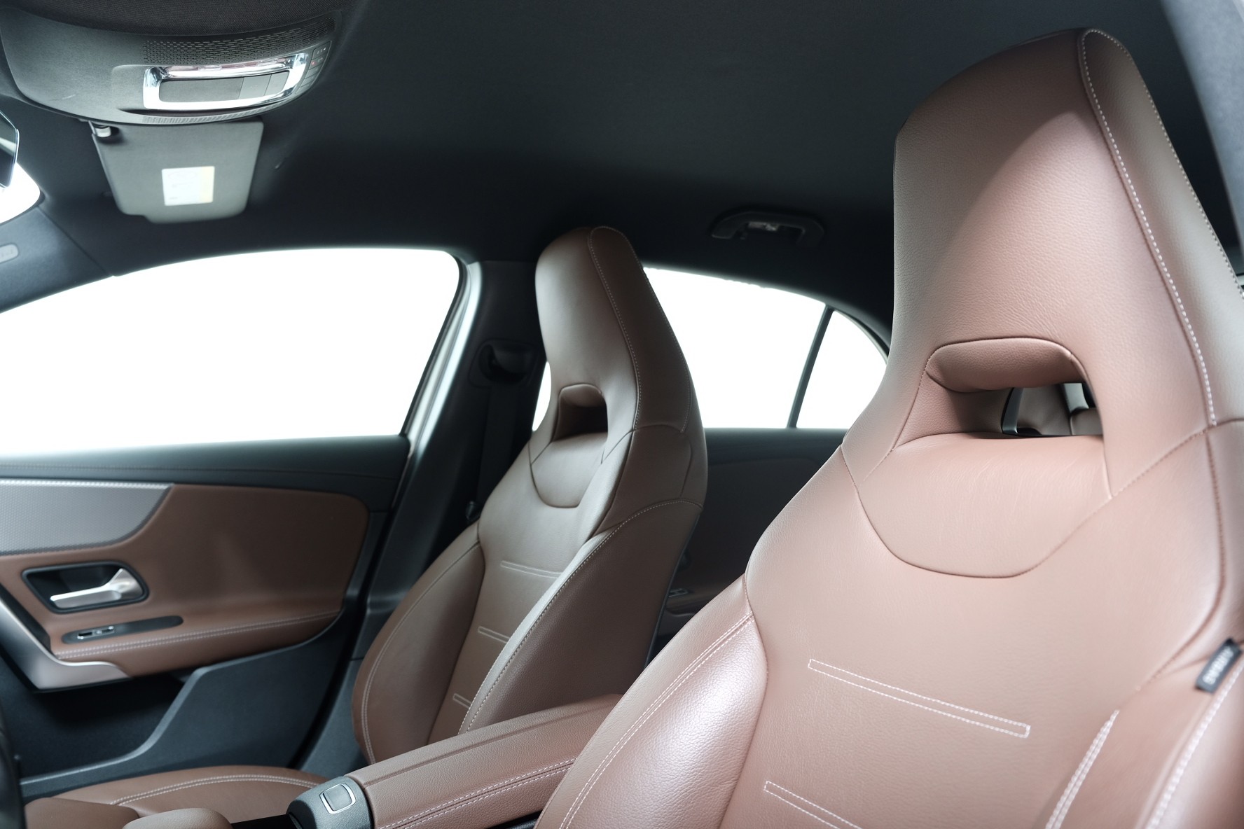 MERCEDES-BENZ A 220 Progressive 7G-DCT 4Matic - 10