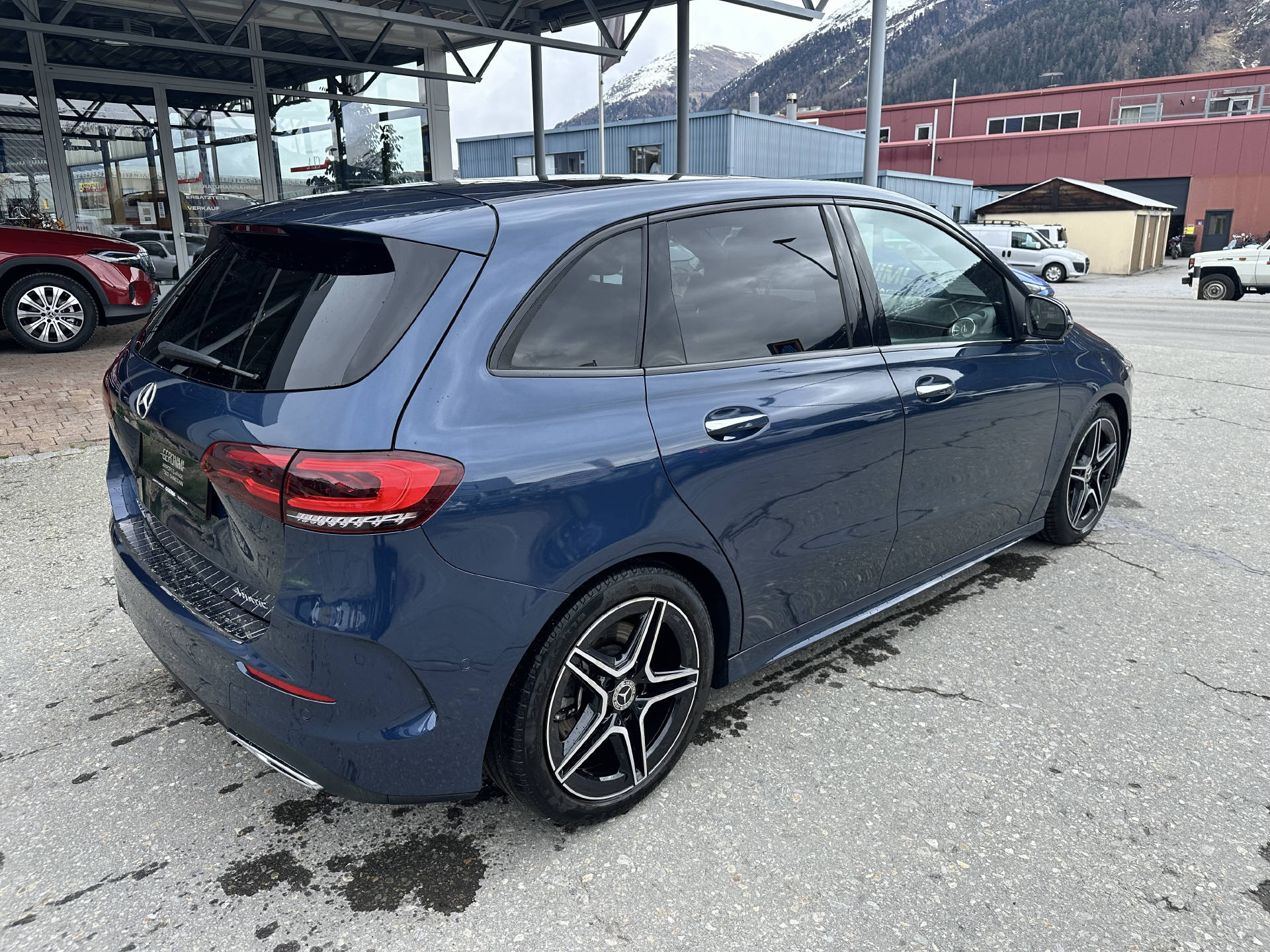 MERCEDES-BENZ B 250 AMG Line 4matic - 9