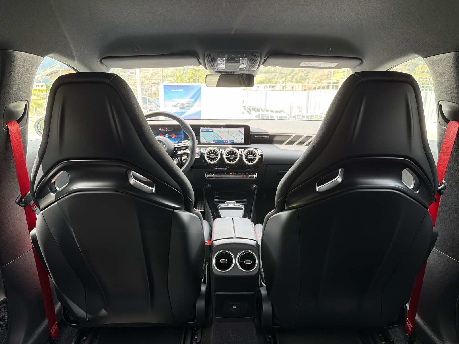 MERCEDES-BENZ A AMG 35 4Matic 8G-DCT - 23