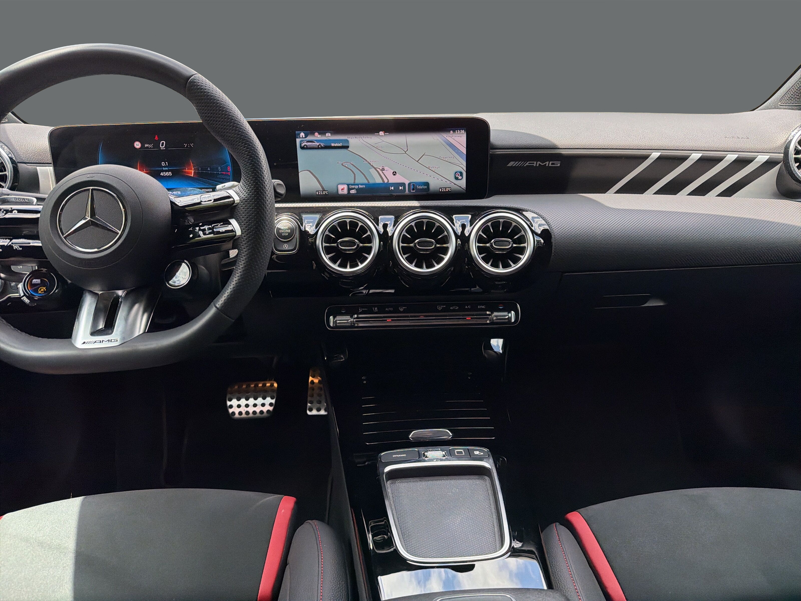 MERCEDES-BENZ A AMG 35 4Matic 8G-DCT - 15