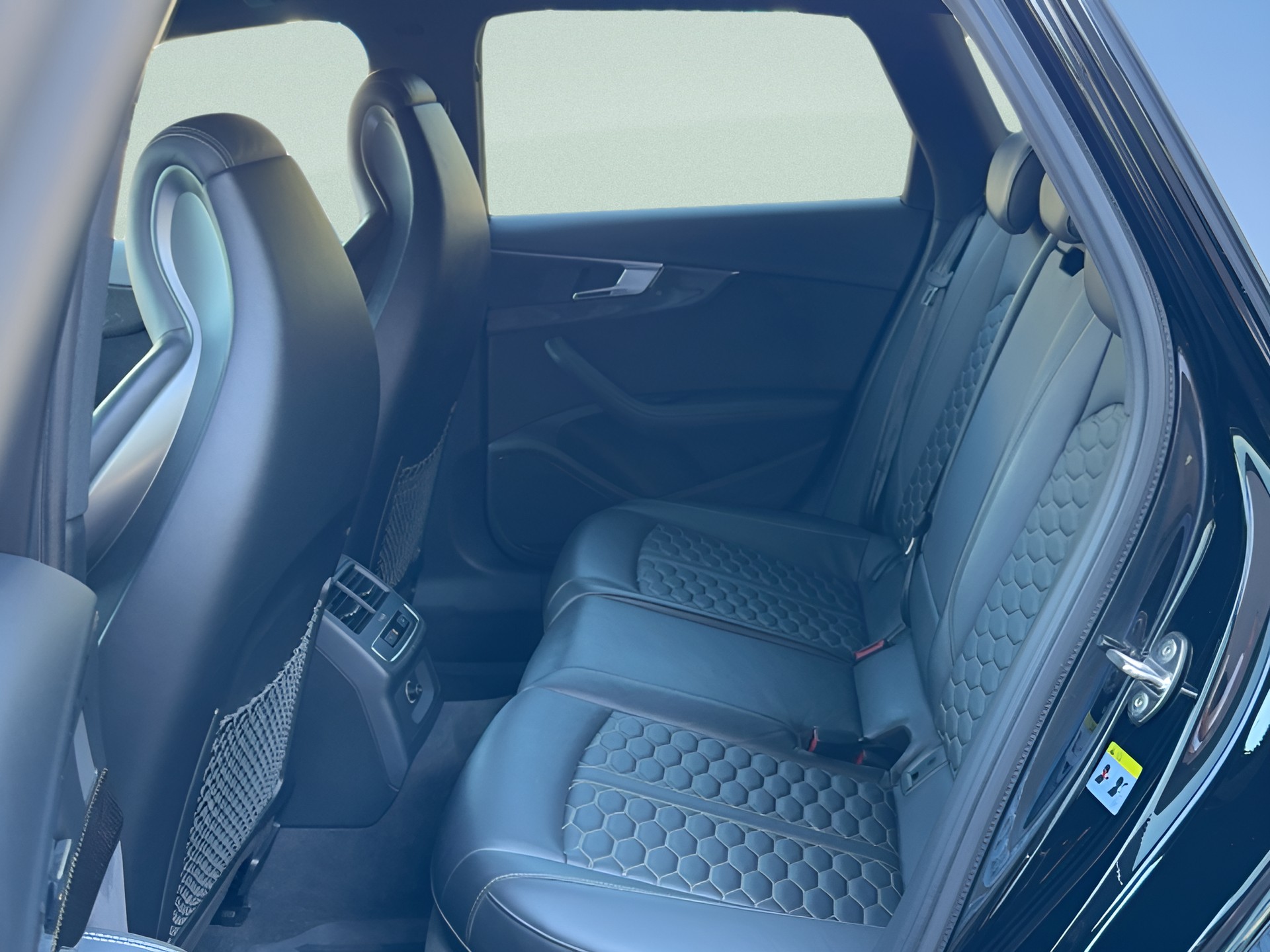 AUDI RS4 Avant 2.9 TFSI quattro tiptronic - 17
