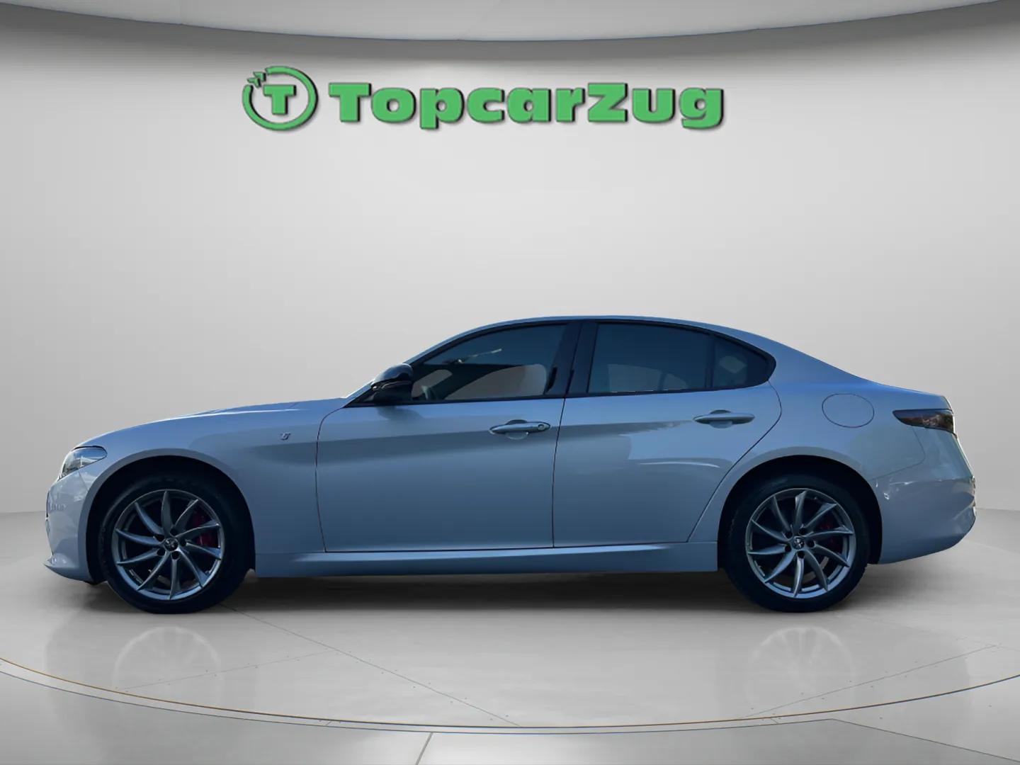 ALFA ROMEO Giulia 2.0 Ti Q4 AT8 - 9