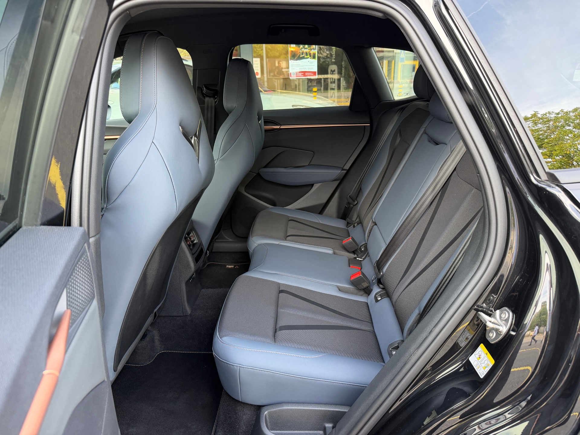 CUPRA Terramar 1.5 eHybrid DSG VZ - 8