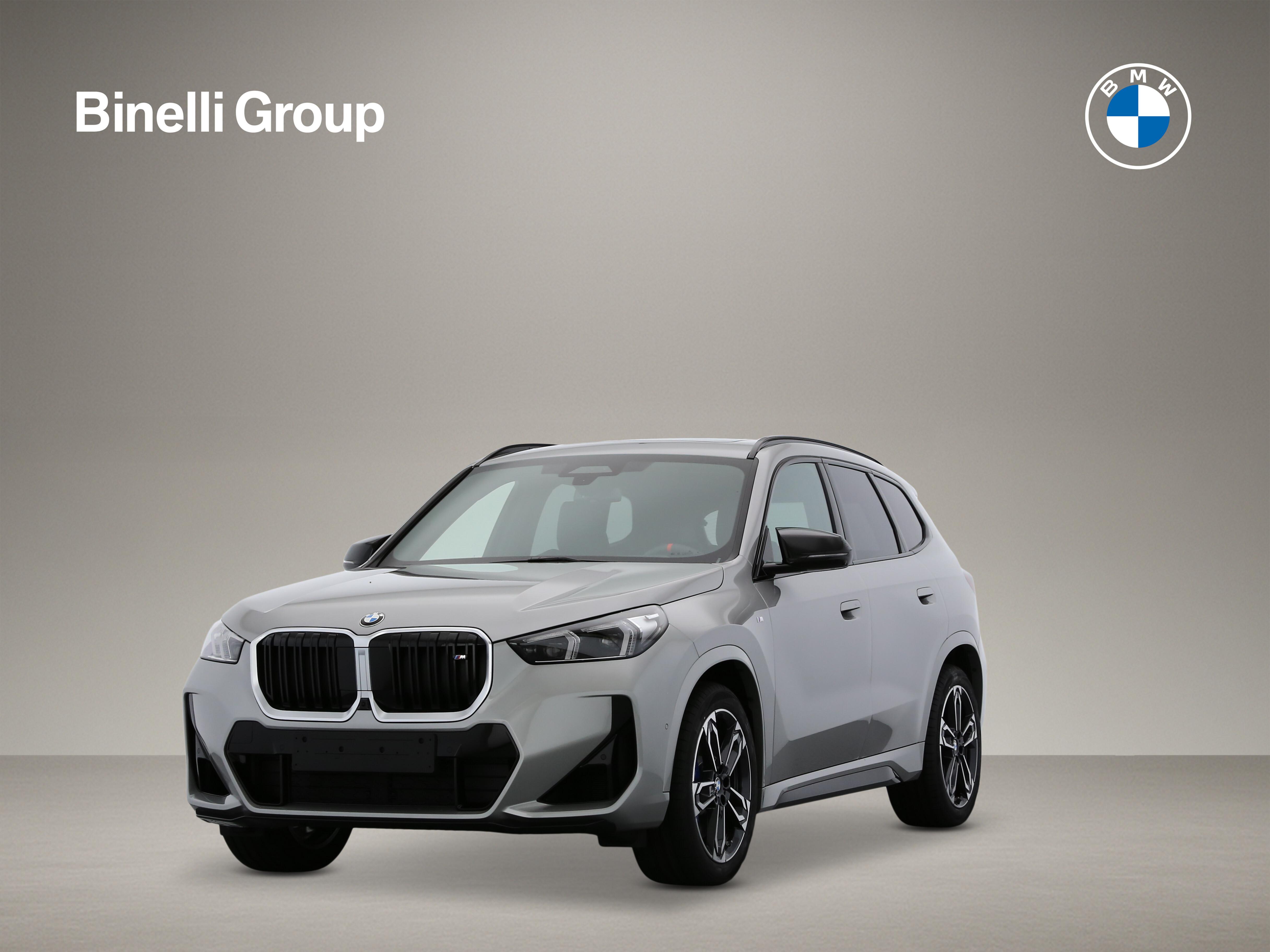 X1 U11 M35i