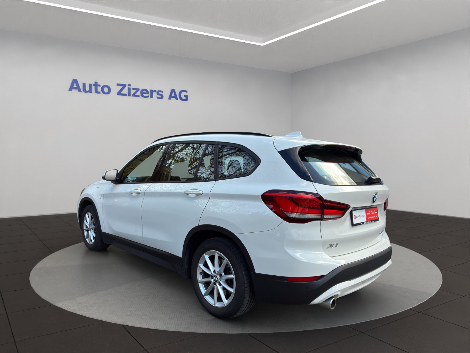 BMW X1 xDrive 25e Steptronic - 4