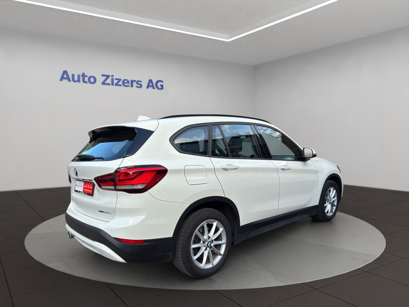 BMW X1 xDrive 25e Steptronic - 6