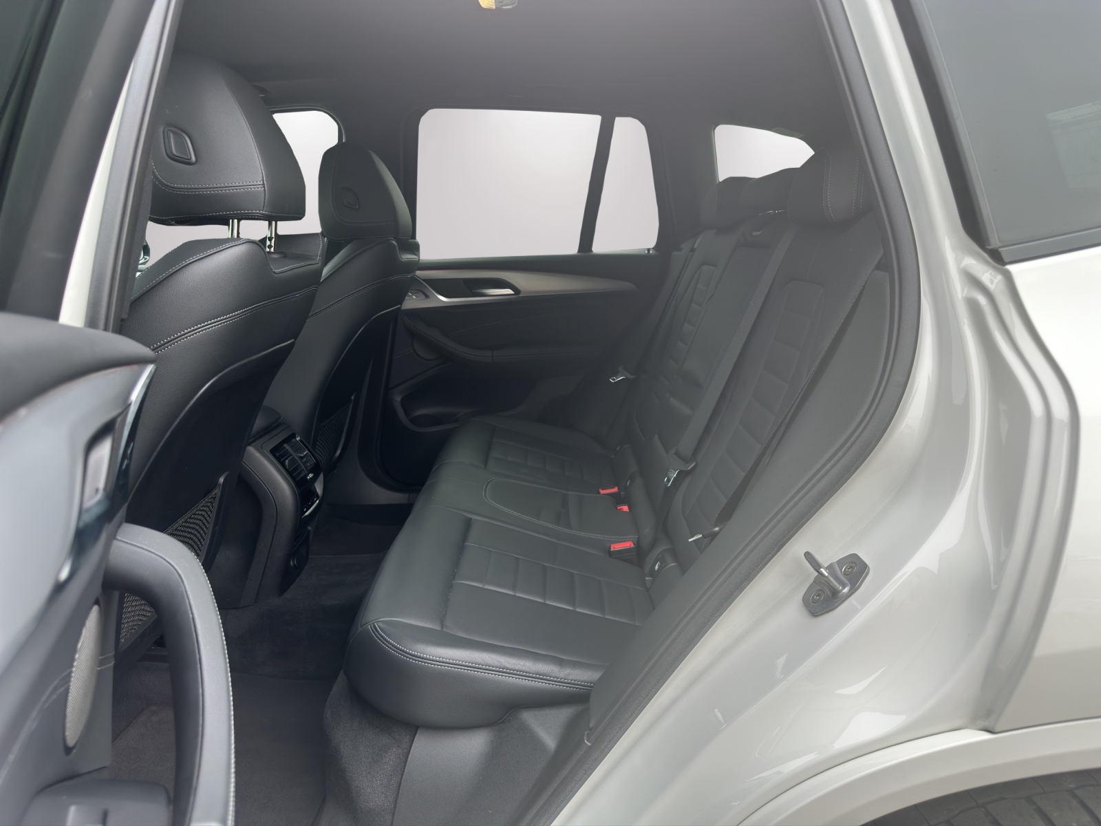 BMW X3 xDrive 25d Individual M Sport Steptronic - 16