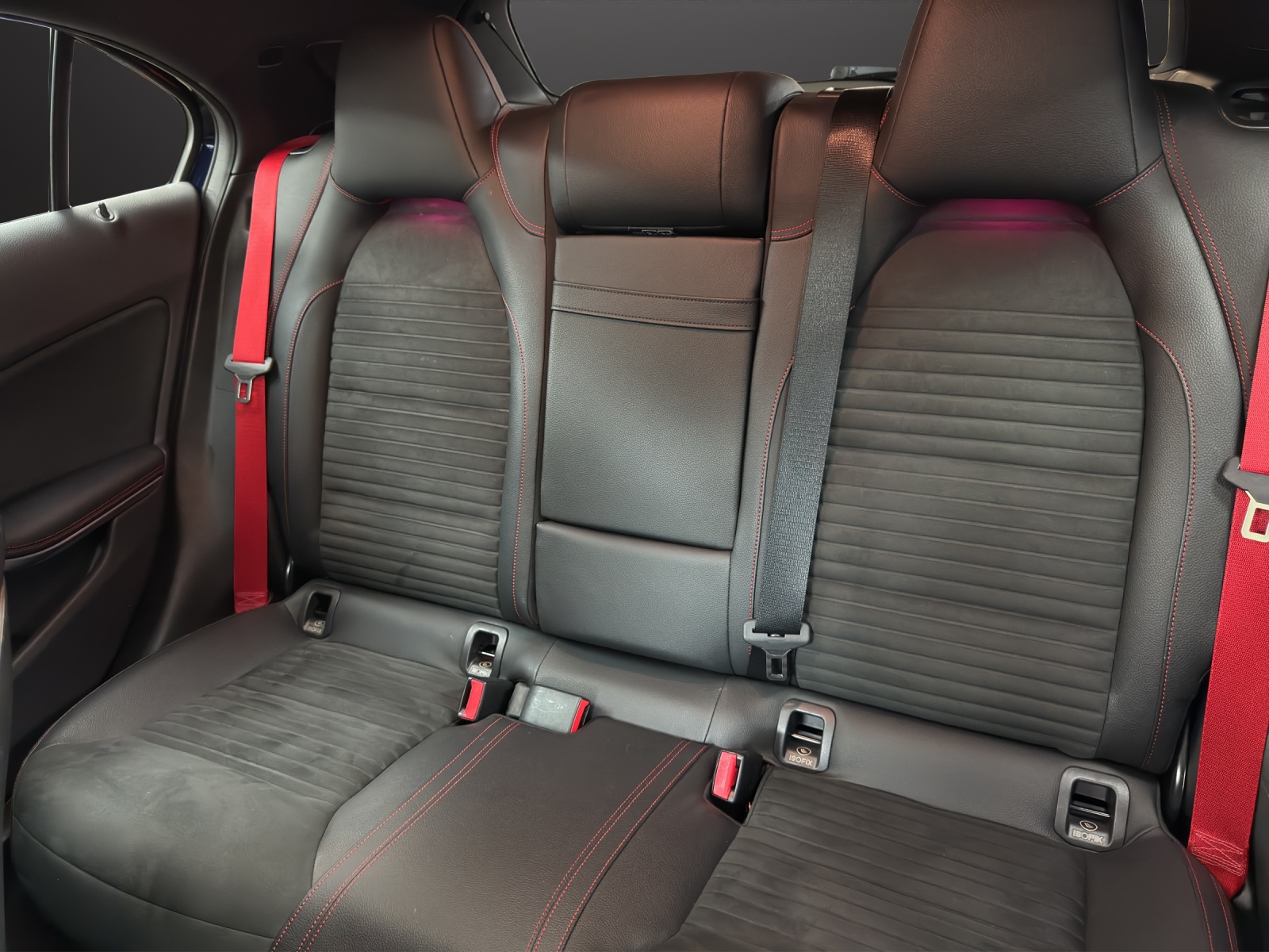 MERCEDES-BENZ A 45 AMG 4Matic - 15