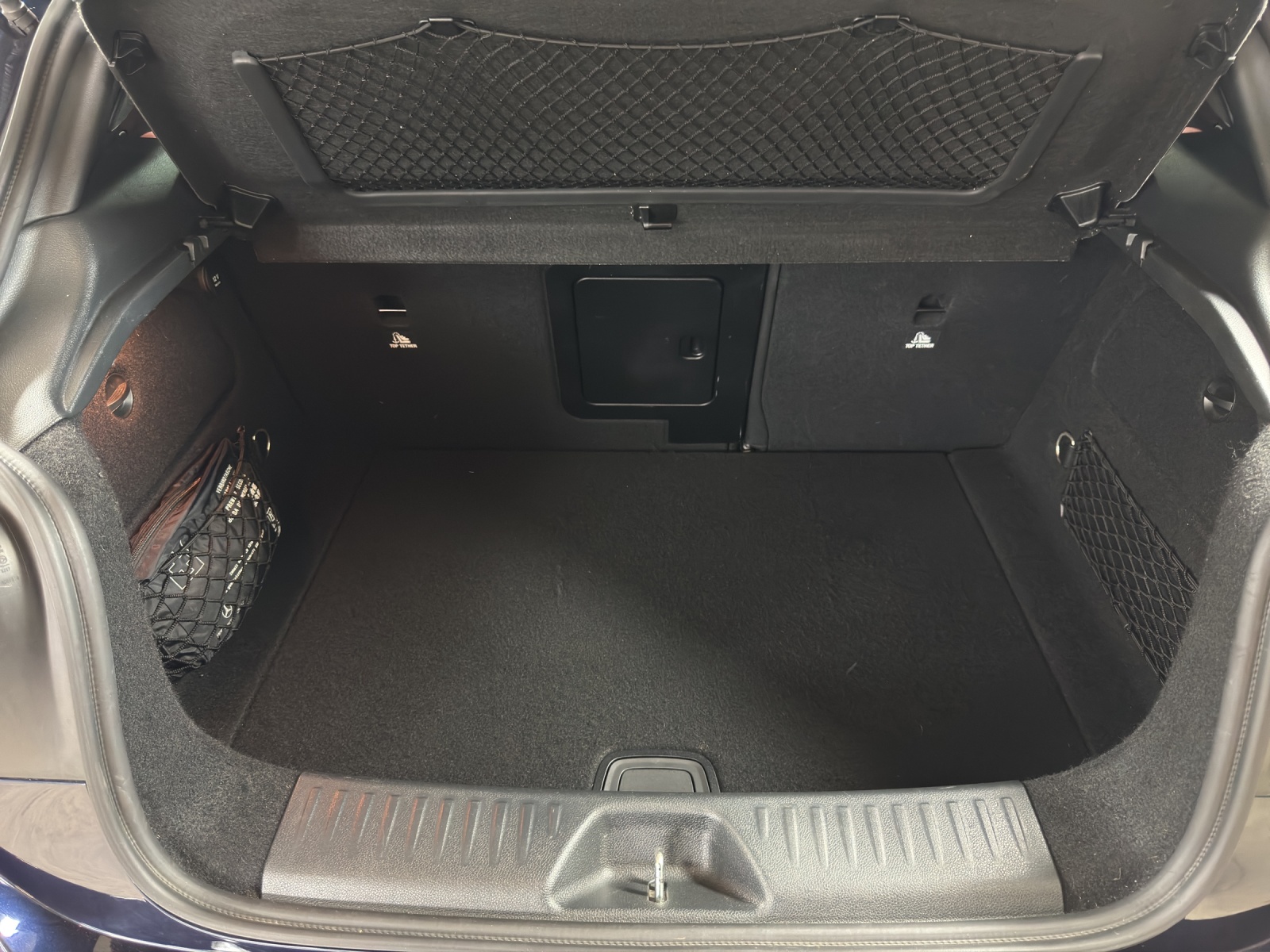 MERCEDES-BENZ A 45 AMG 4Matic - 9