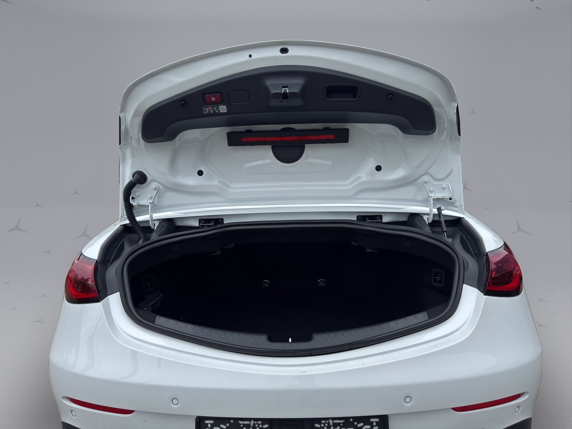 MERCEDES-BENZ CLE 200 AMG Line 4matic Cabriolet - 18