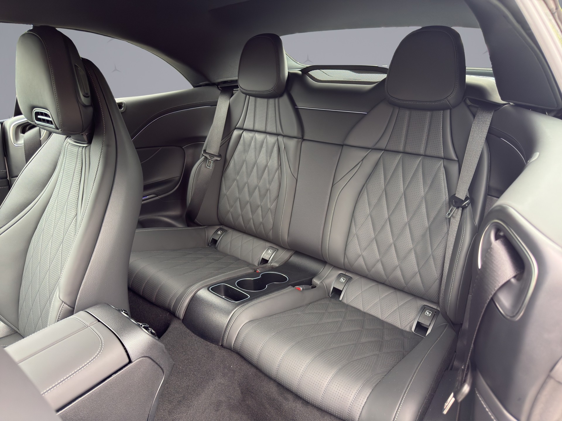 MERCEDES-BENZ CLE 200 AMG Line 4matic Cabriolet - 12