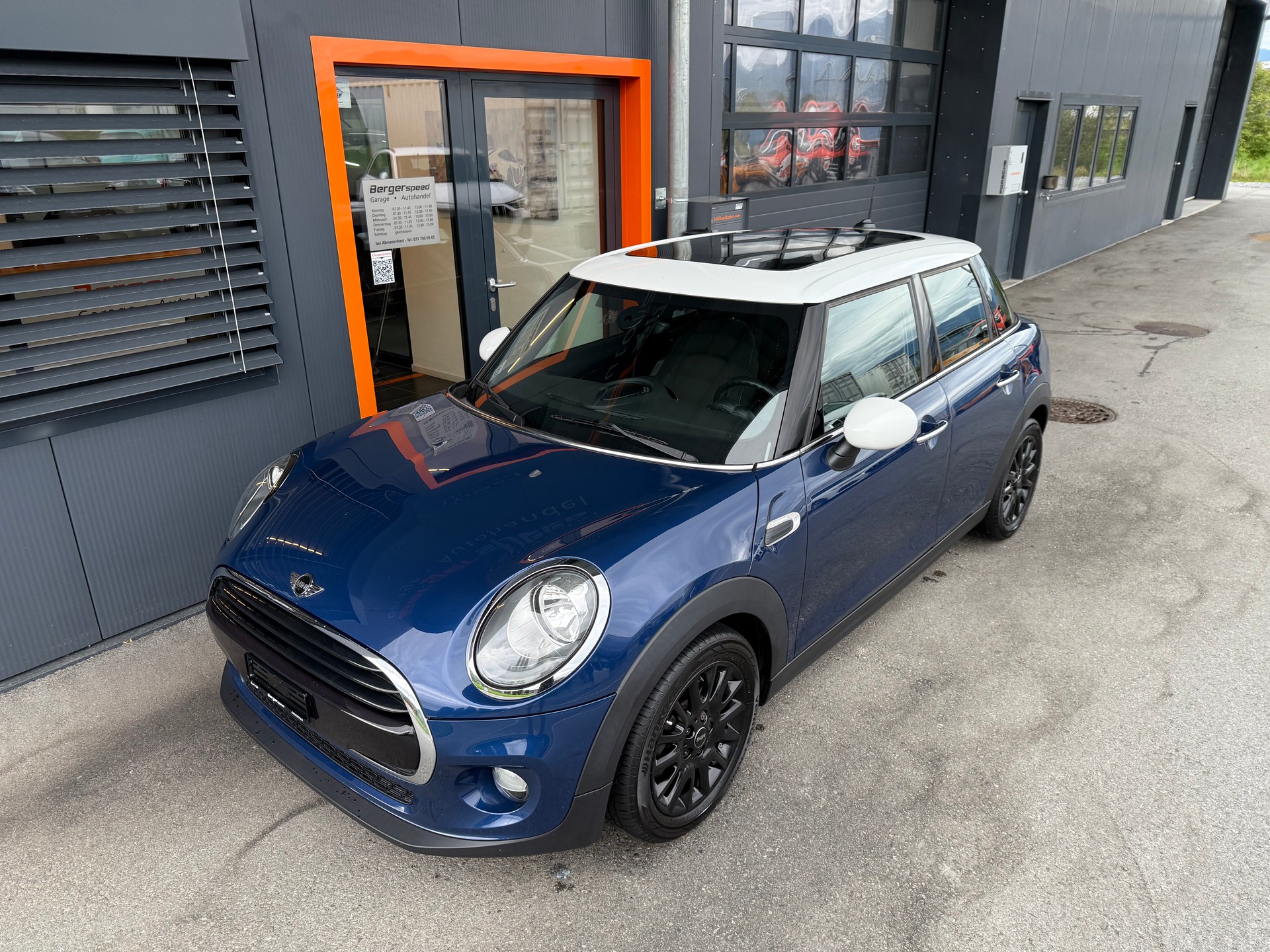 MINI COOPER - 8