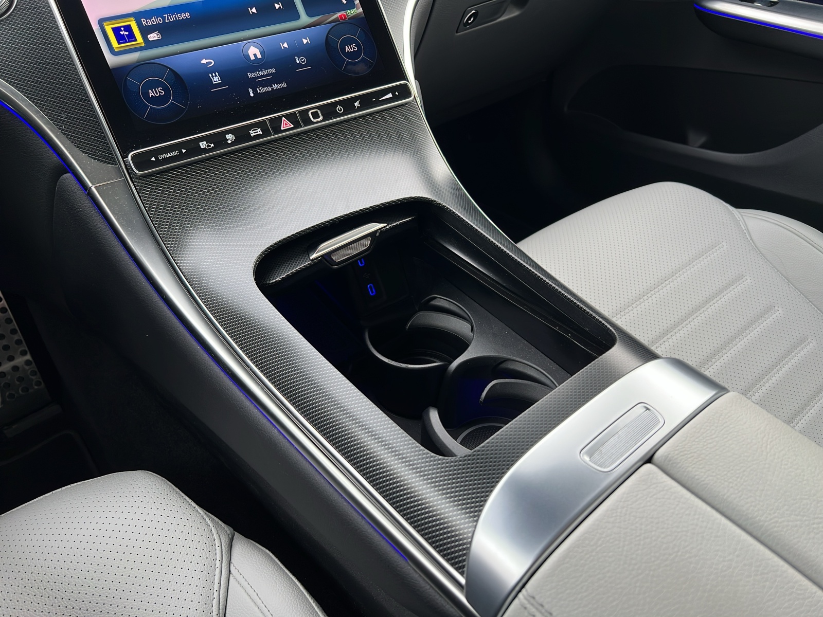 MERCEDES-BENZ GLC 400 e 4M 9G-Tronic - 11