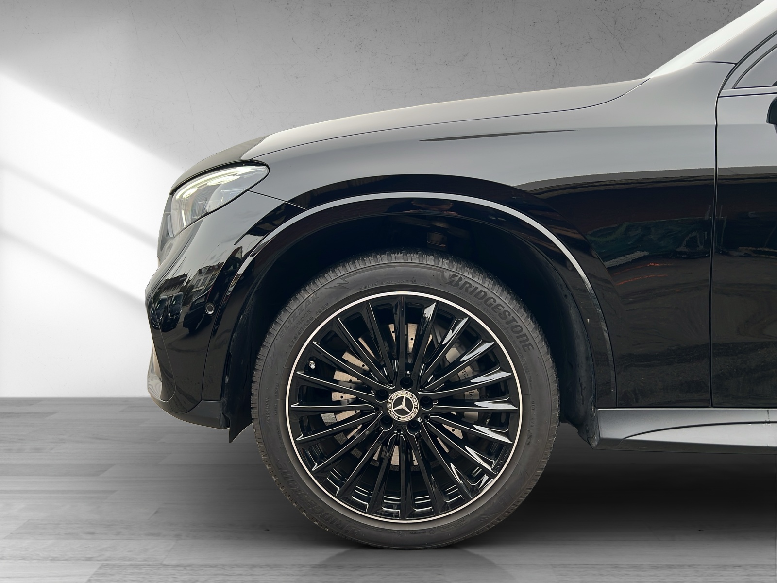 MERCEDES-BENZ GLC 400 e 4M 9G-Tronic - 17