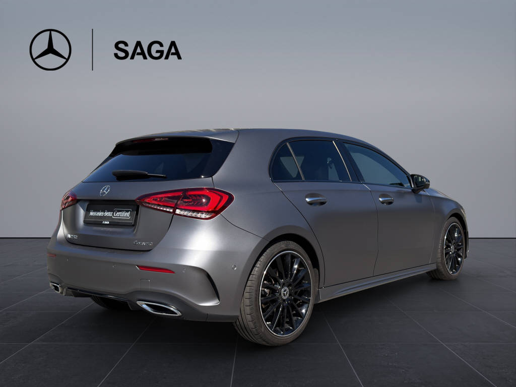 MERCEDES-BENZ A 250 AMG Line 4m - 6