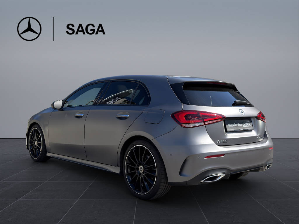 MERCEDES-BENZ A 250 AMG Line 4m - 4