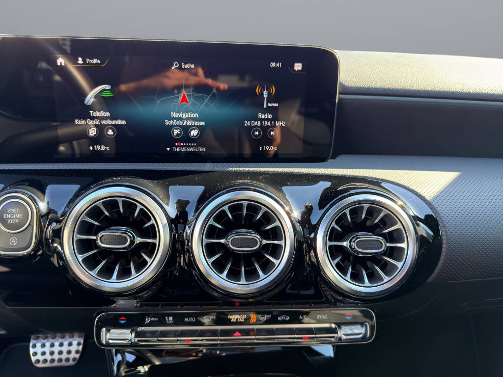 MERCEDES-BENZ A 250 AMG Line 4m - 11