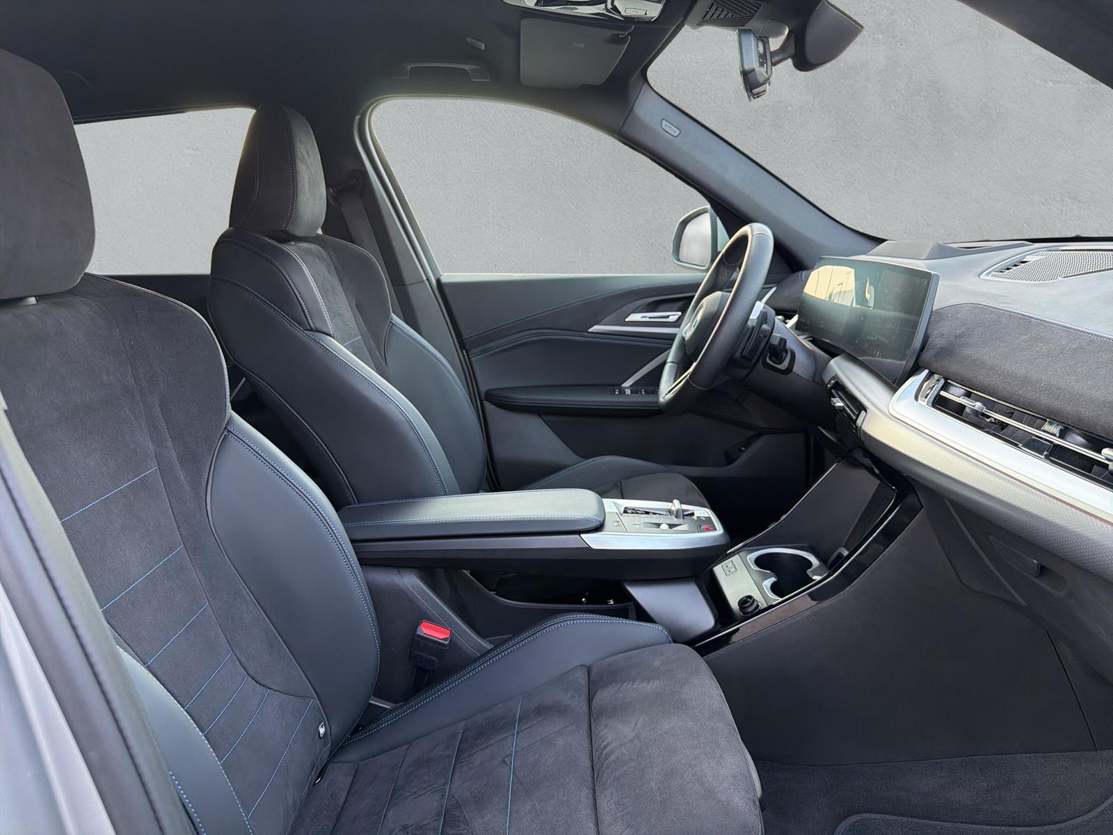 BMW X1 25e xDrive paddles 📍 - 13