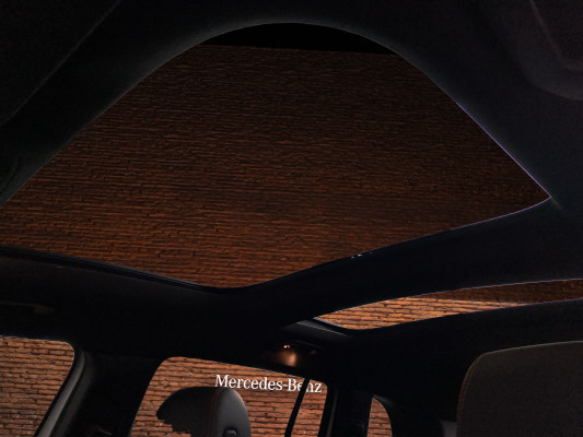 MERCEDES-BENZ GLB 200 d AMG Line - 9