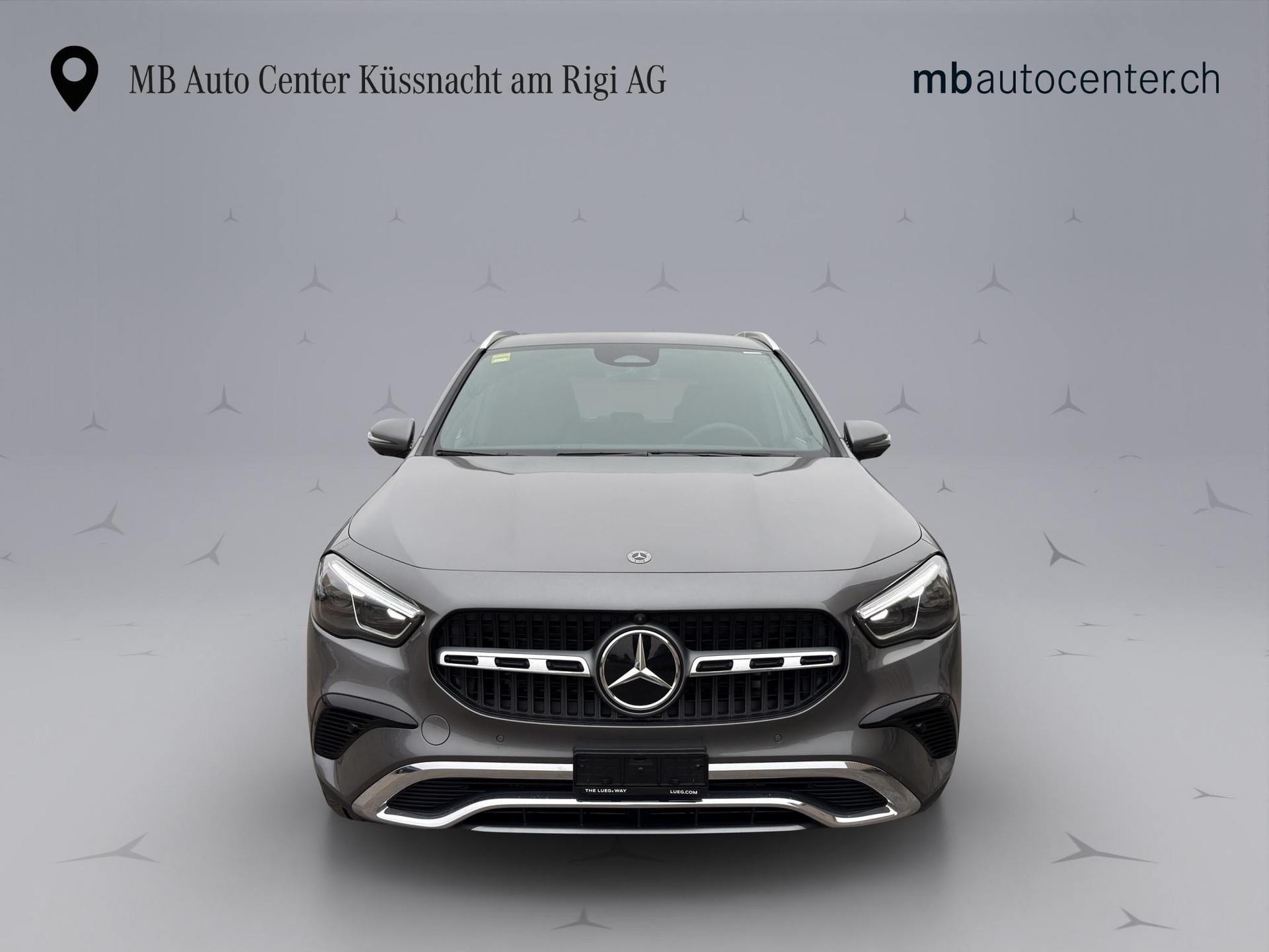 MERCEDES-BENZ GLA 250 Swiss Star Progressive 4matic - 2