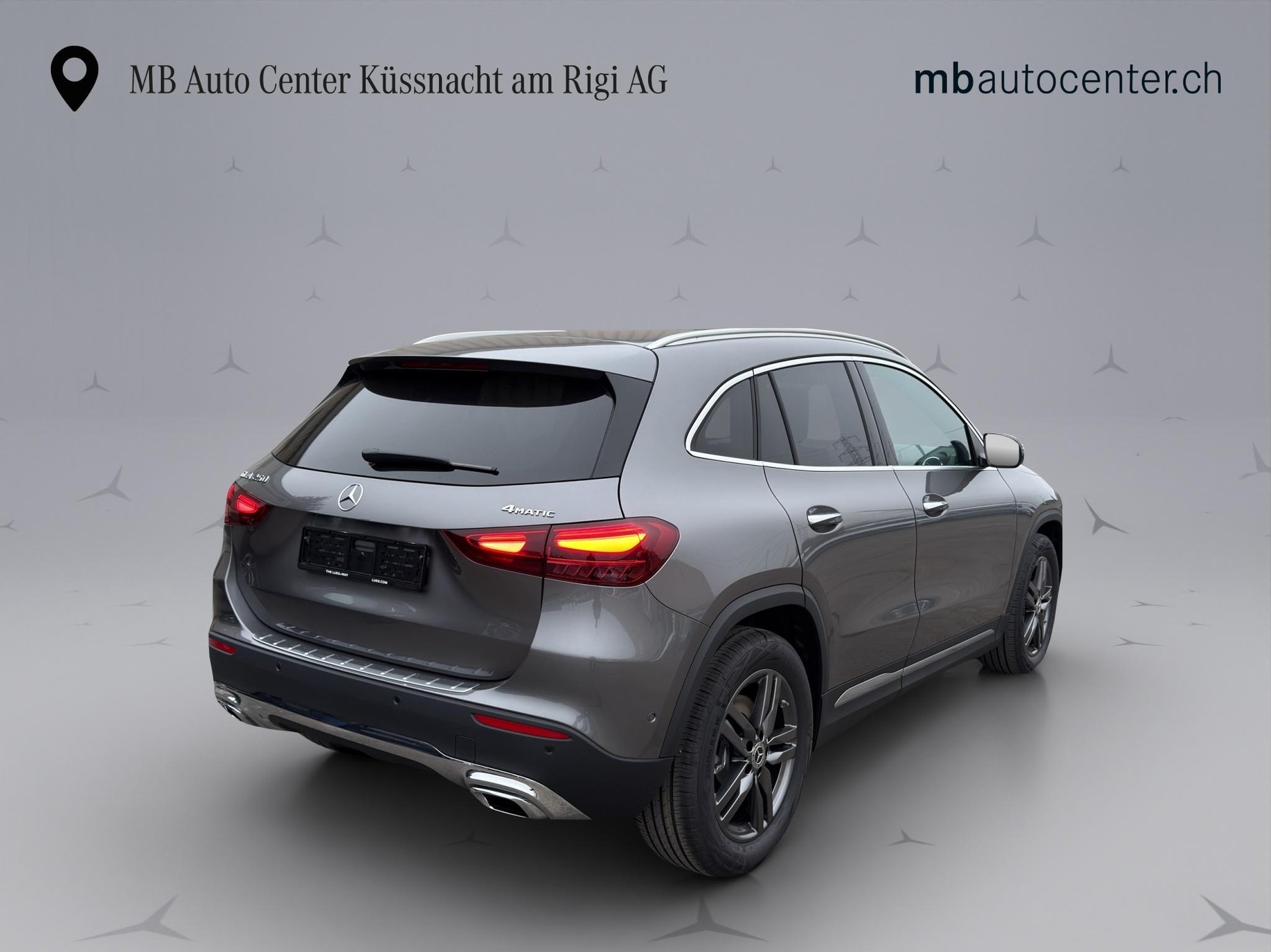 MERCEDES-BENZ GLA 250 Swiss Star Progressive 4matic - 5
