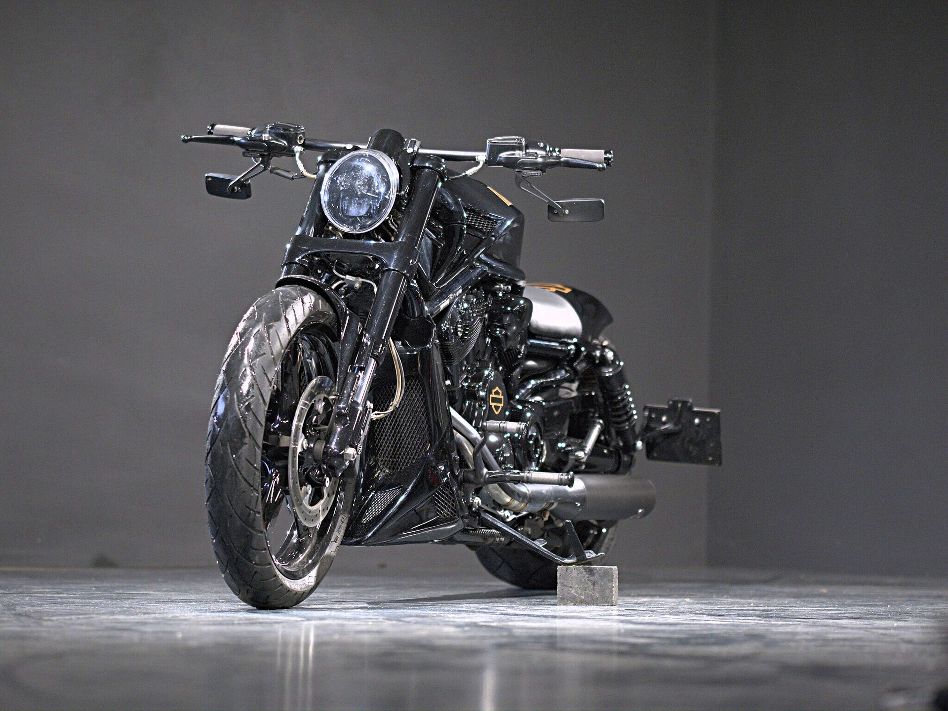 HARLEY-DAVIDSON VRSCF V-Rod Muscle ABS - 5