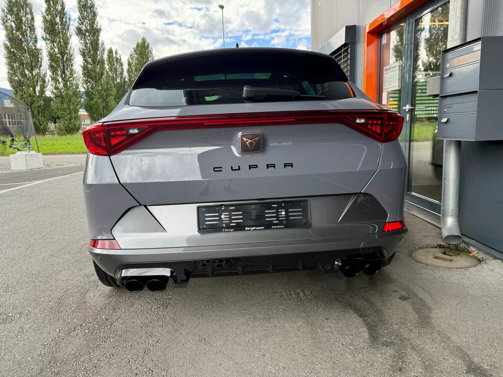 CUPRA Formentor 2.0TSI VZ 4Drive DSG - 6