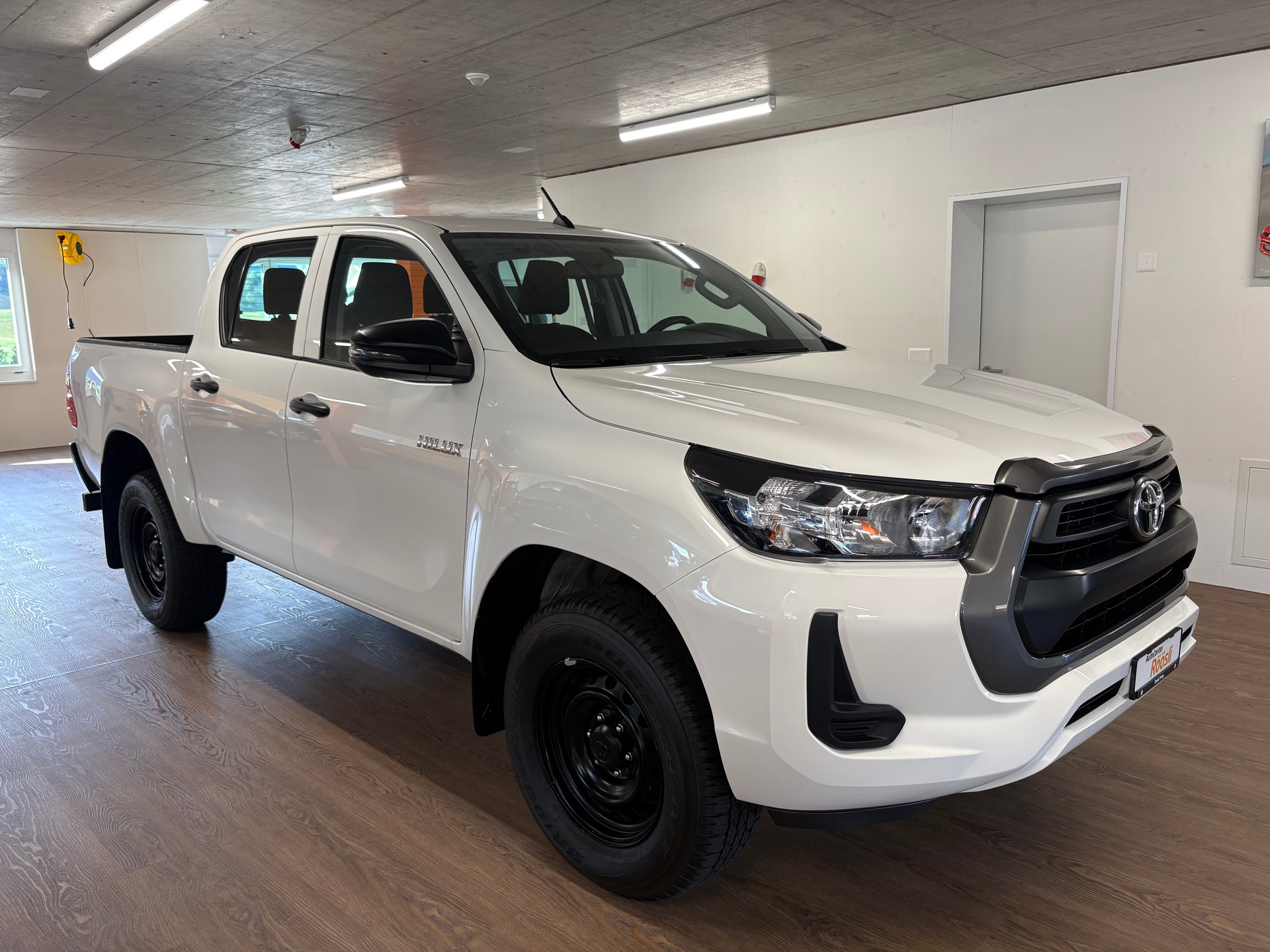 TOYOTA Hilux 2.4D-4D Comfort Double Cab 4x4 - 3