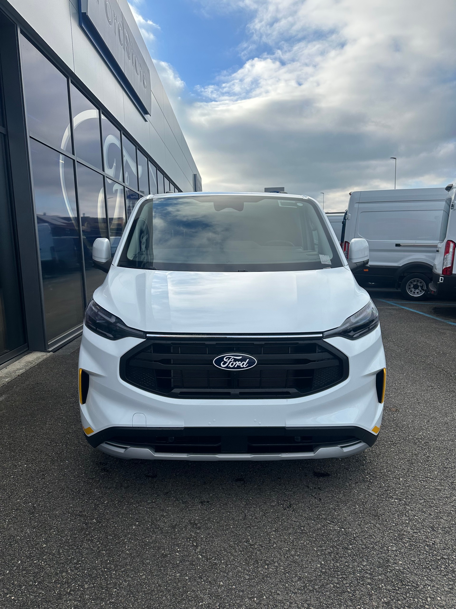 FORD Transit Custom Van 320 L1 2.0 EcoBl Trail/170CV/Aut.4x4 - 9
