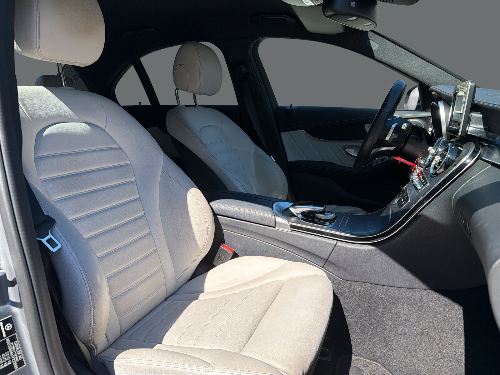 MERCEDES-BENZ C 400 AMG Line 4Matic - 18