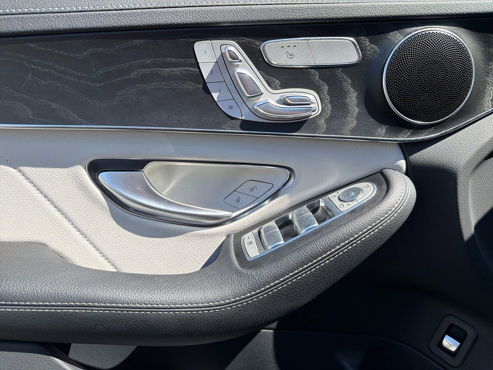 MERCEDES-BENZ C 400 AMG Line 4Matic - 12