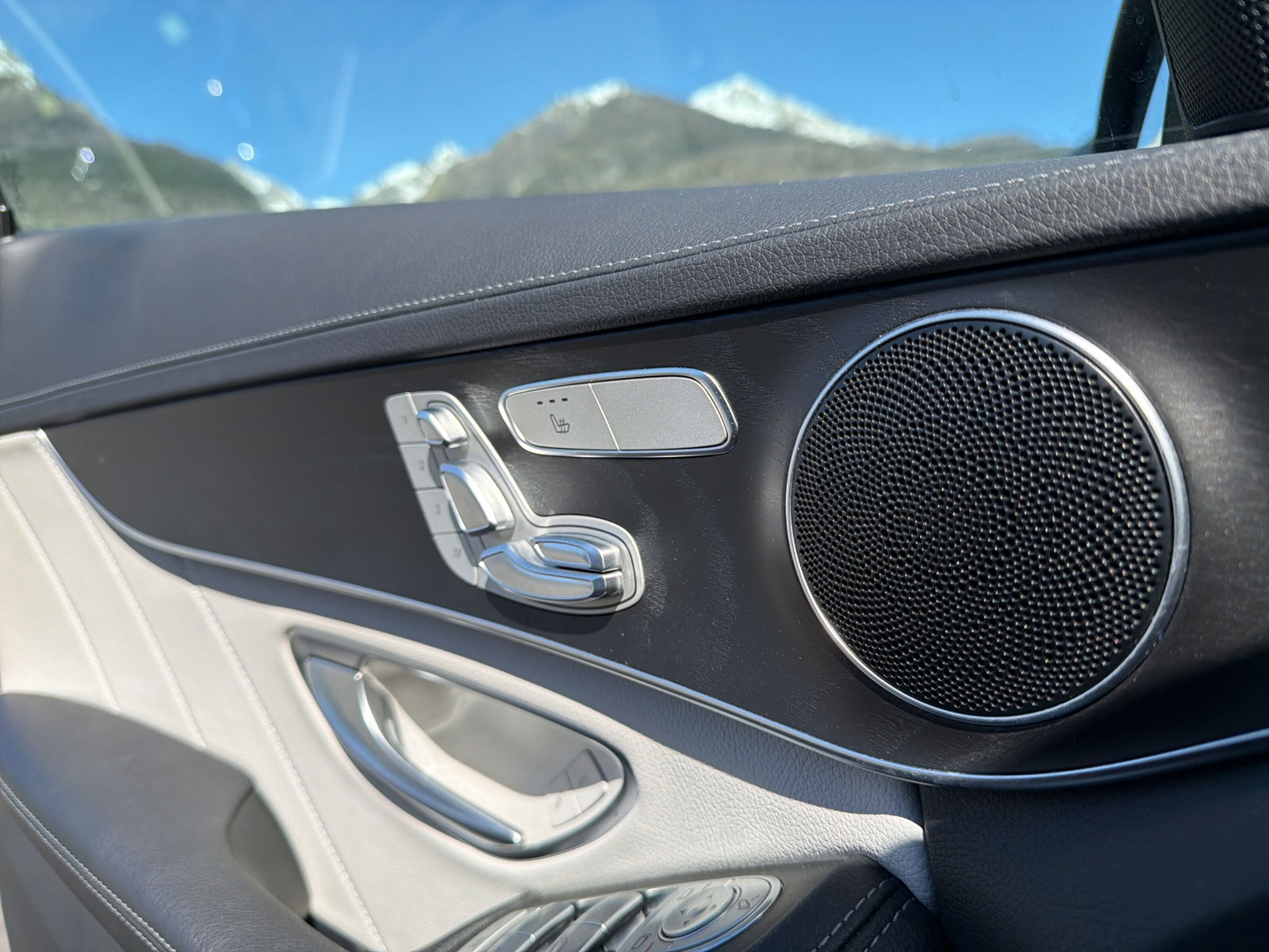 MERCEDES-BENZ C 400 AMG Line 4Matic - 25