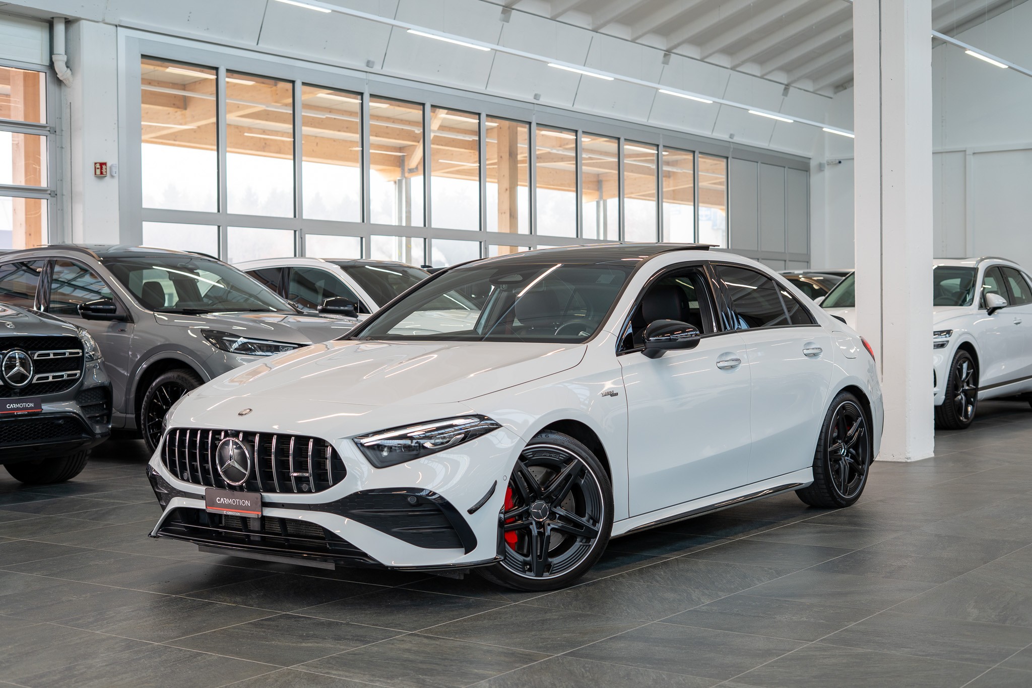 A 35 AMG 4matic Limousine / Facelift / Performance Auspuff / Panorama