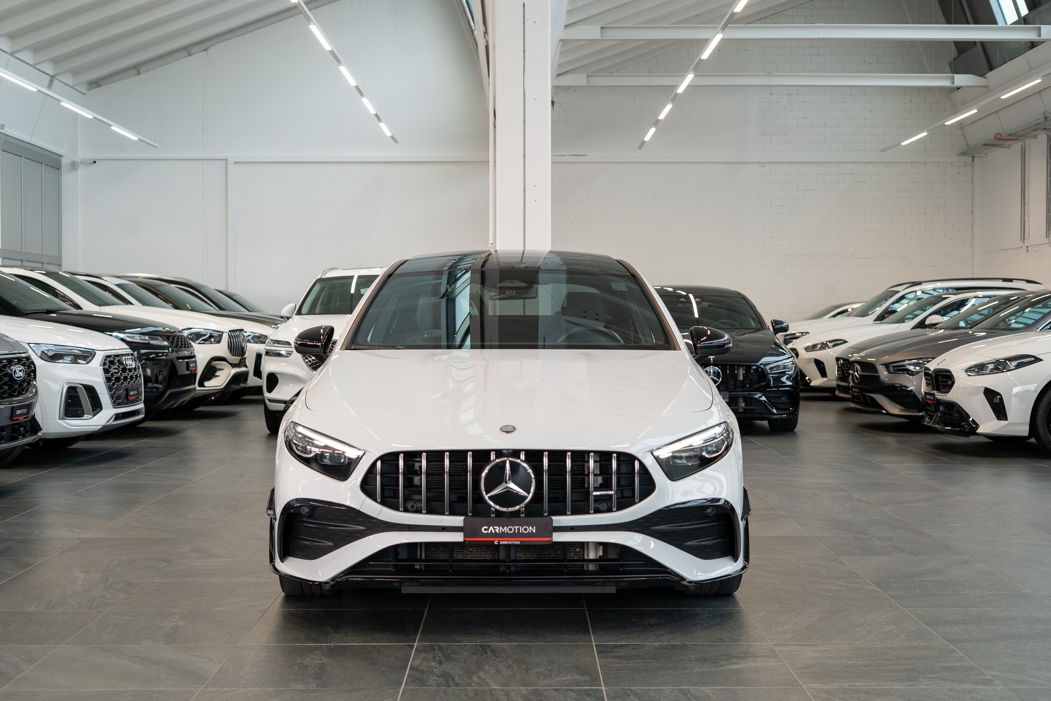 A 35 AMG 4matic Limousine / Facelift / Performance Auspuff / Panorama