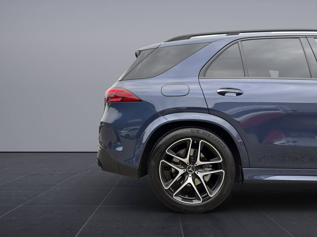 MERCEDES-BENZ GLE 53 AMG 4matic+ - 19
