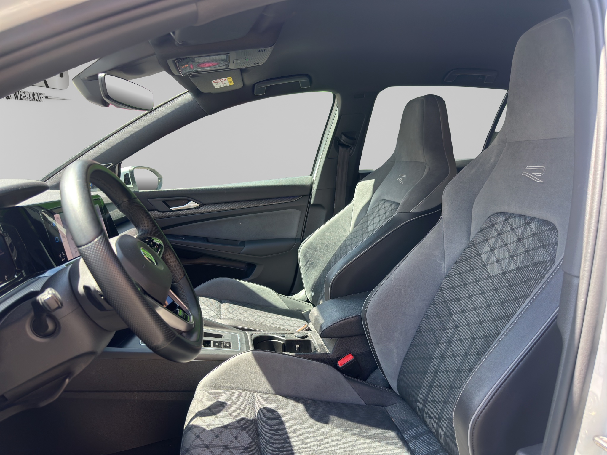VW GOLF 9
