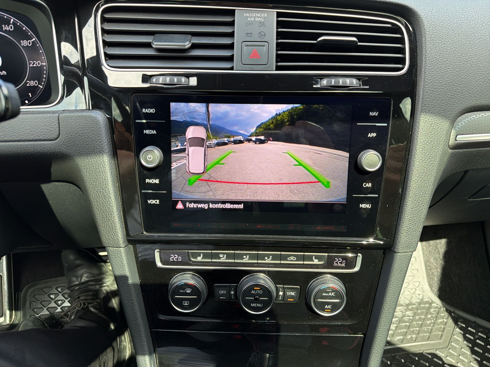 VW Golf 2.0 TSI GTI TCR - 26