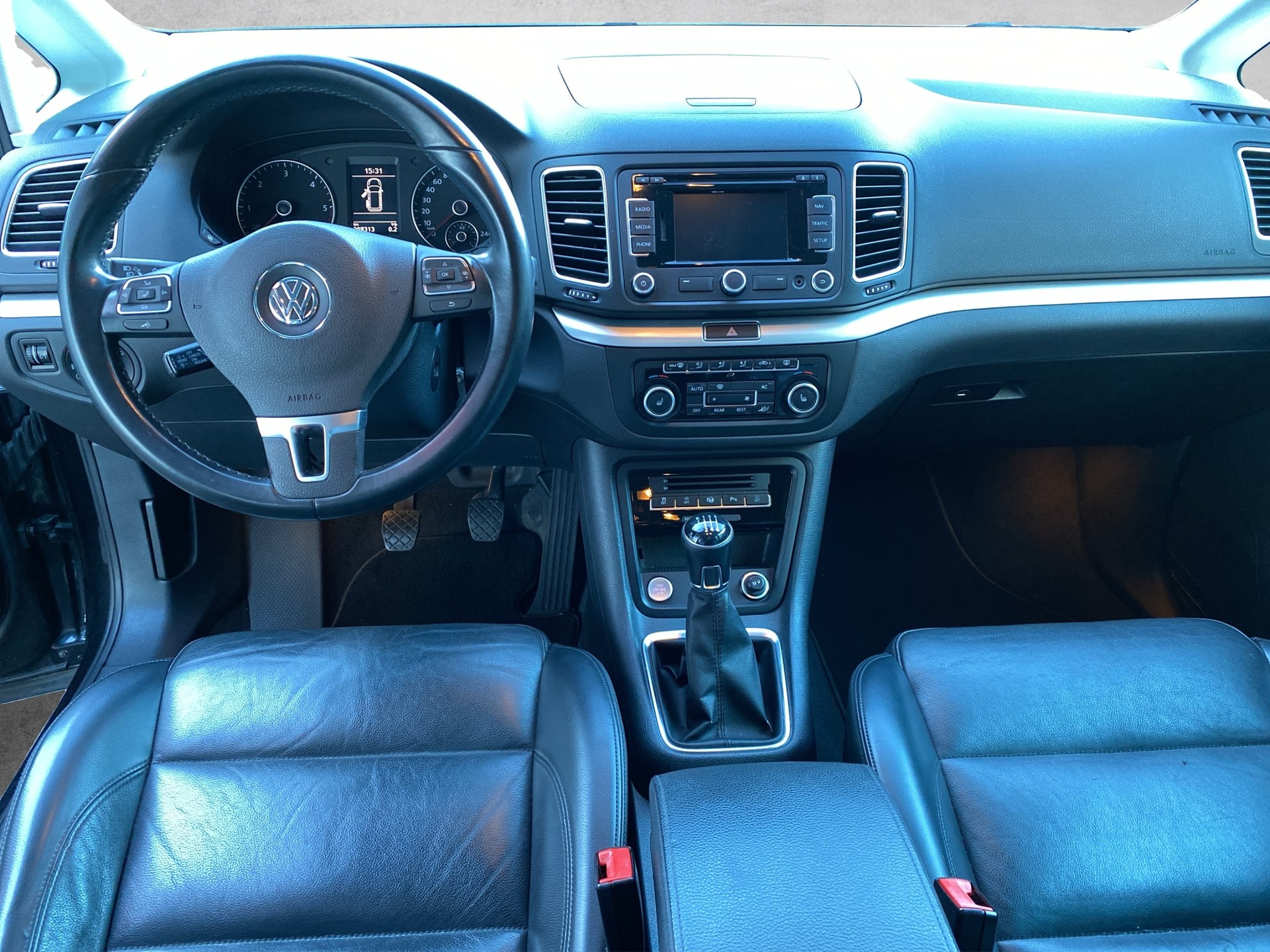 VW Sharan 2.0 TDI BMT Highline 4Motion - 10