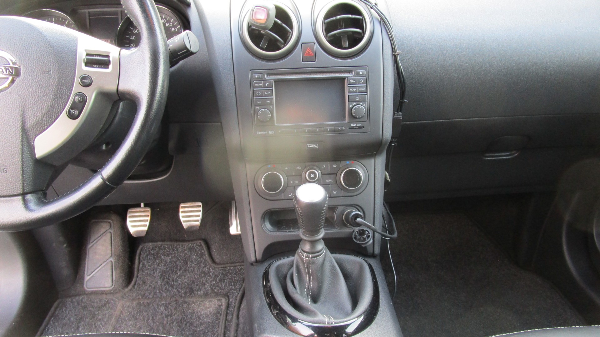 NISSAN Qashqai 2.0 360 - 11