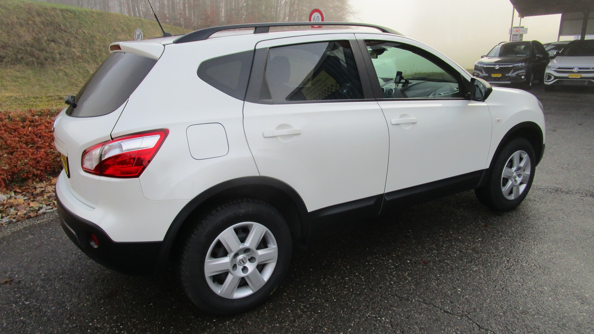 NISSAN Qashqai 2.0 360 - 3