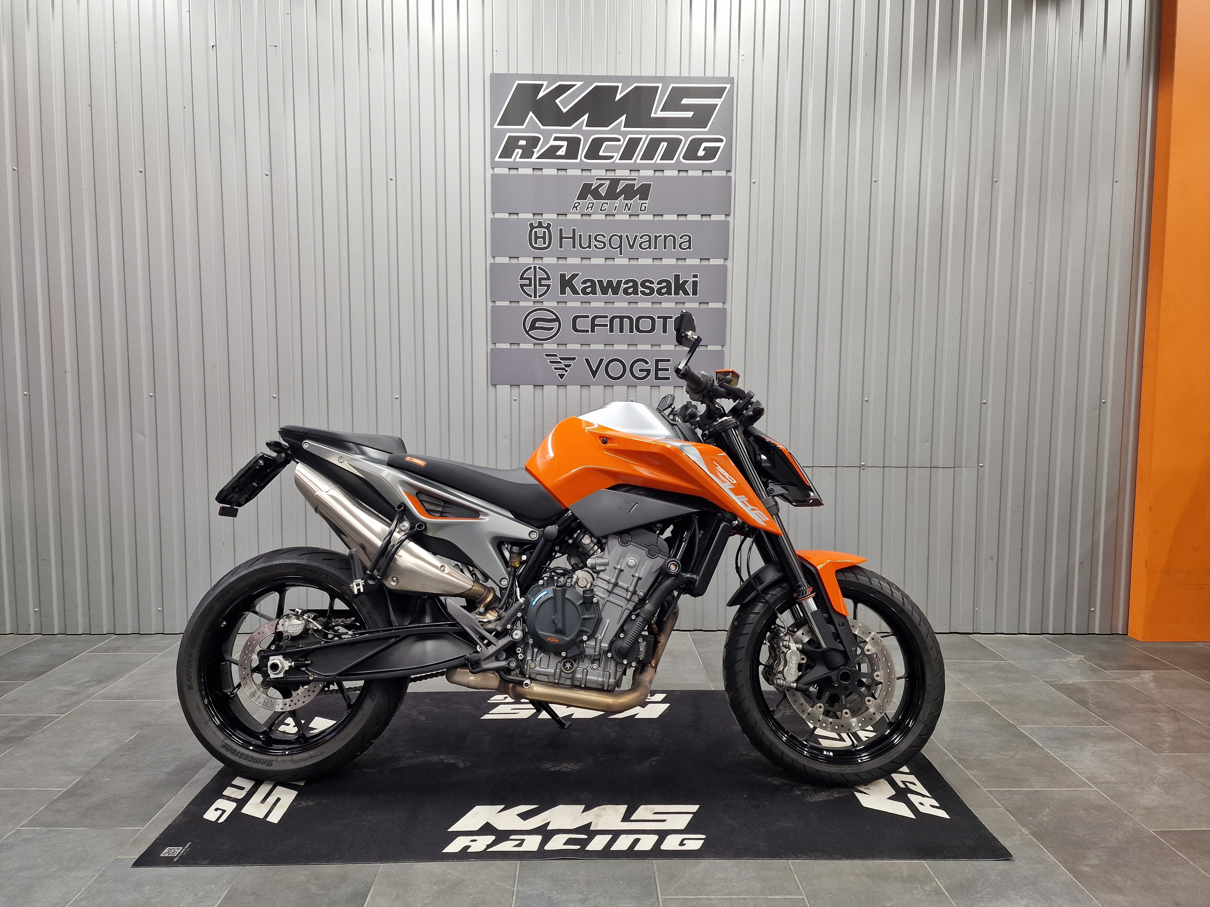 KTM 790 Duke