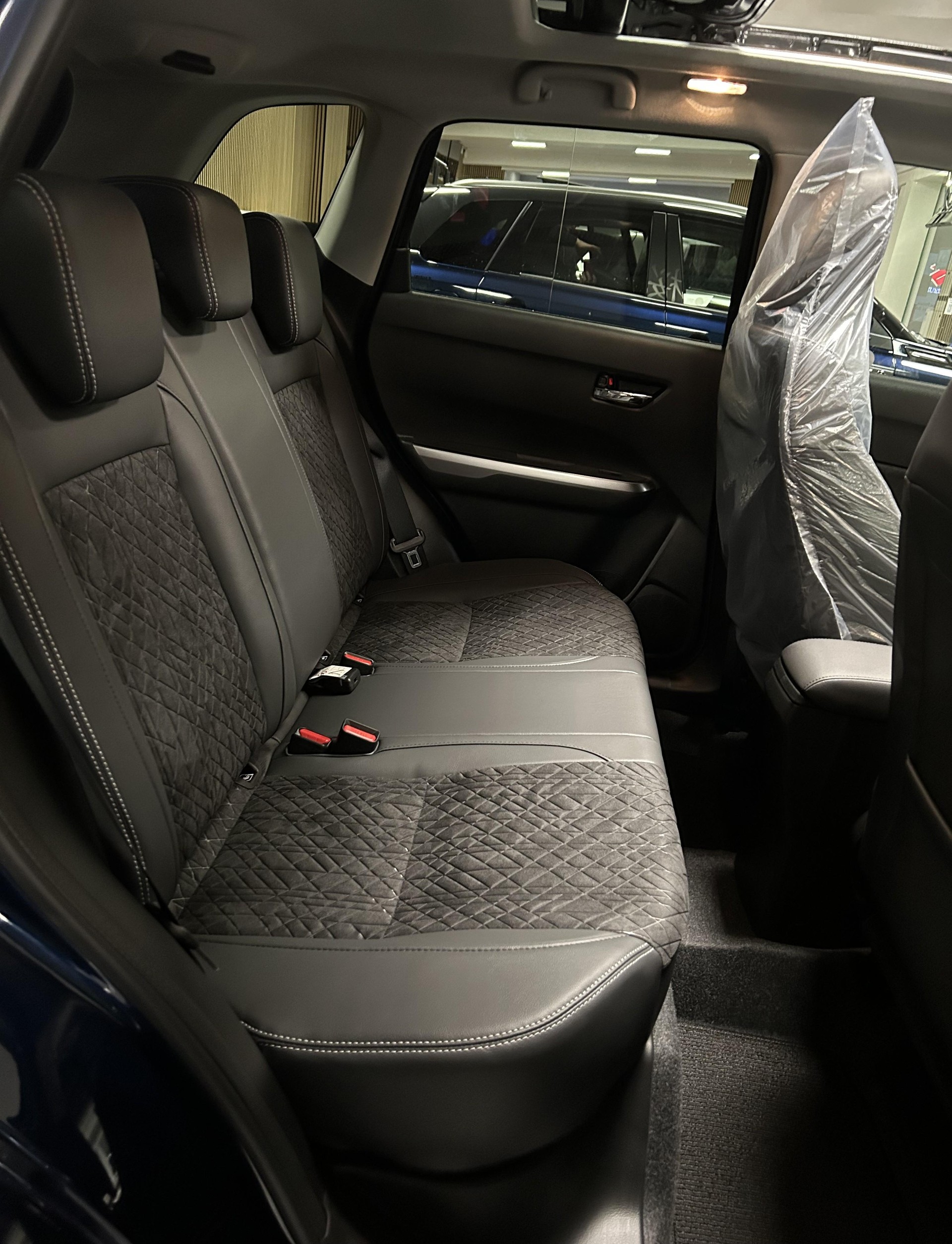 SUZUKI Vitara 1.4 T Sakura Top Hybrid 4x4 - 18