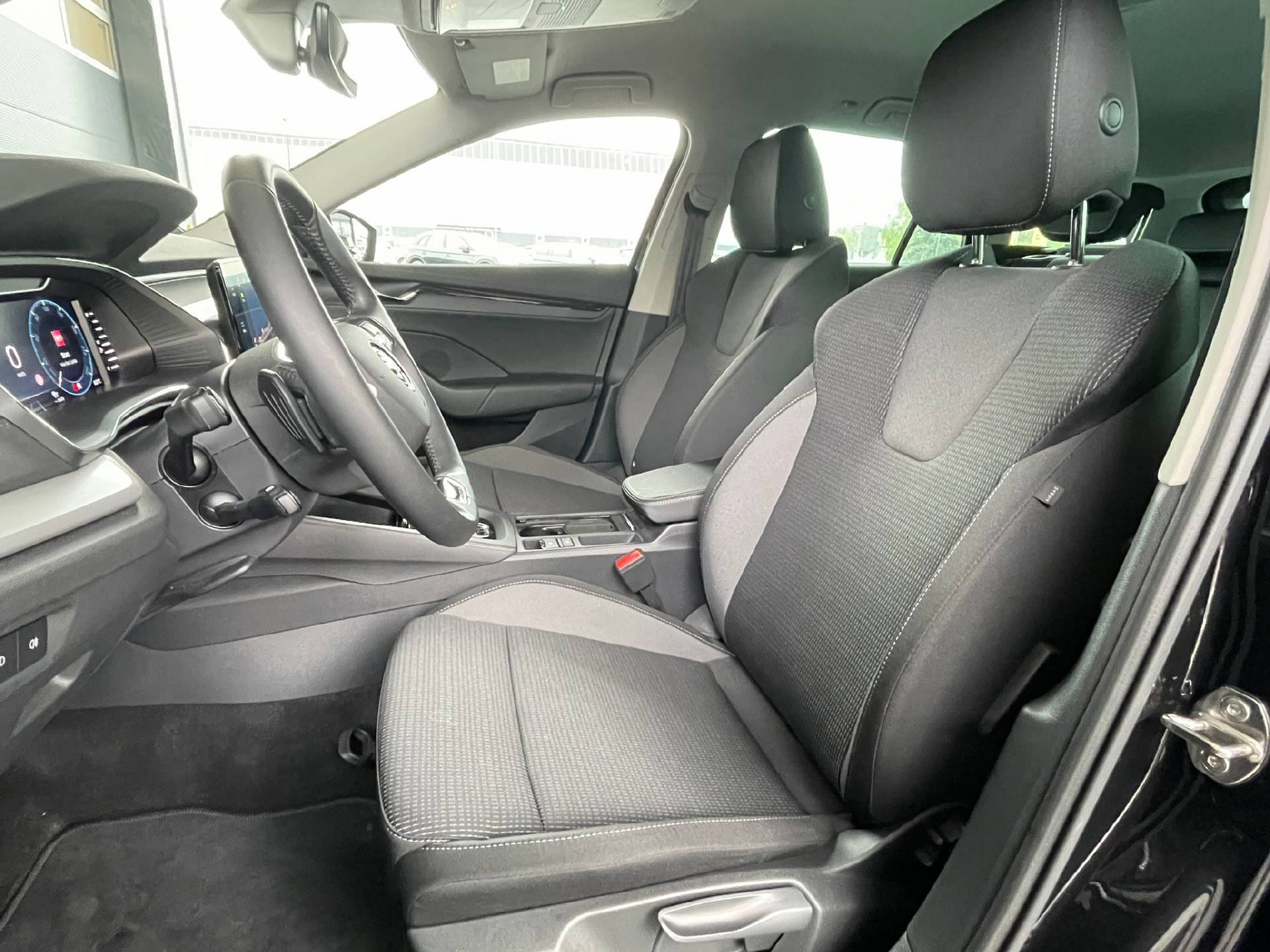 SKODA Octavia Combi 1.5 TSI Ambition DSG-5