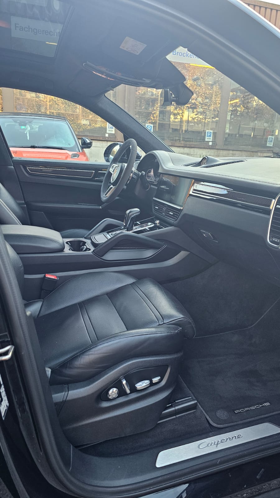 PORSCHE Cayenne E-Hybrid - 9